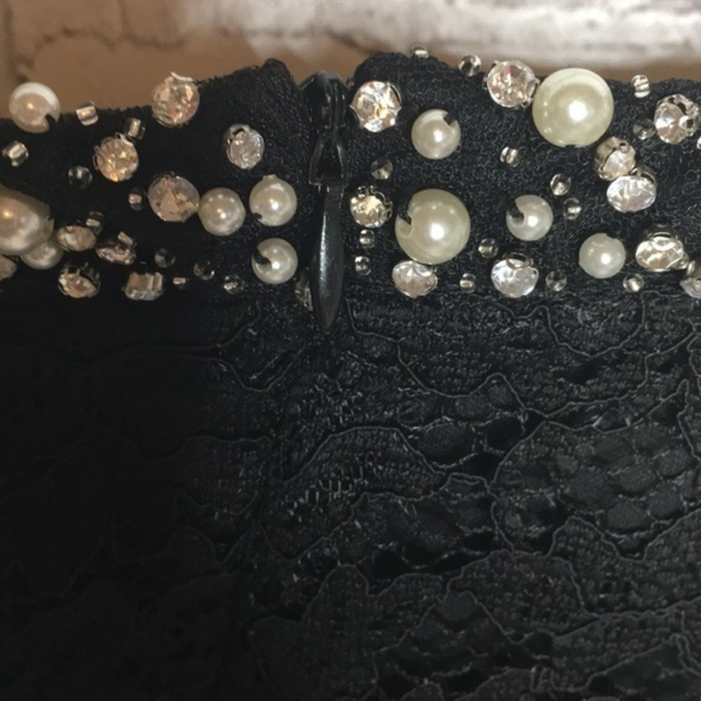 BETSEY JOHNSON jewel collar lace sheath dress - Picture 6 of 12